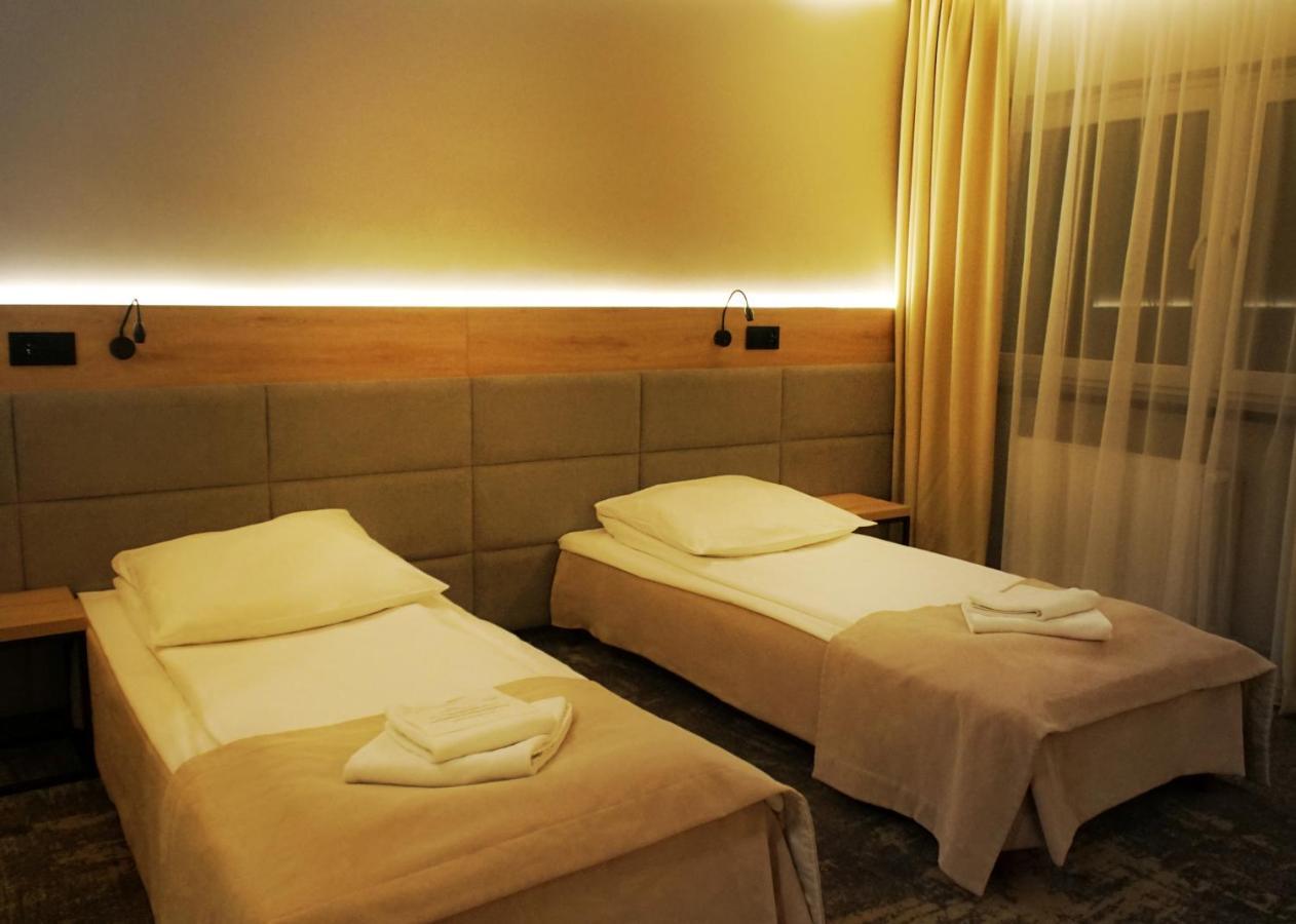 Hotel Relax Kety  Exterior photo