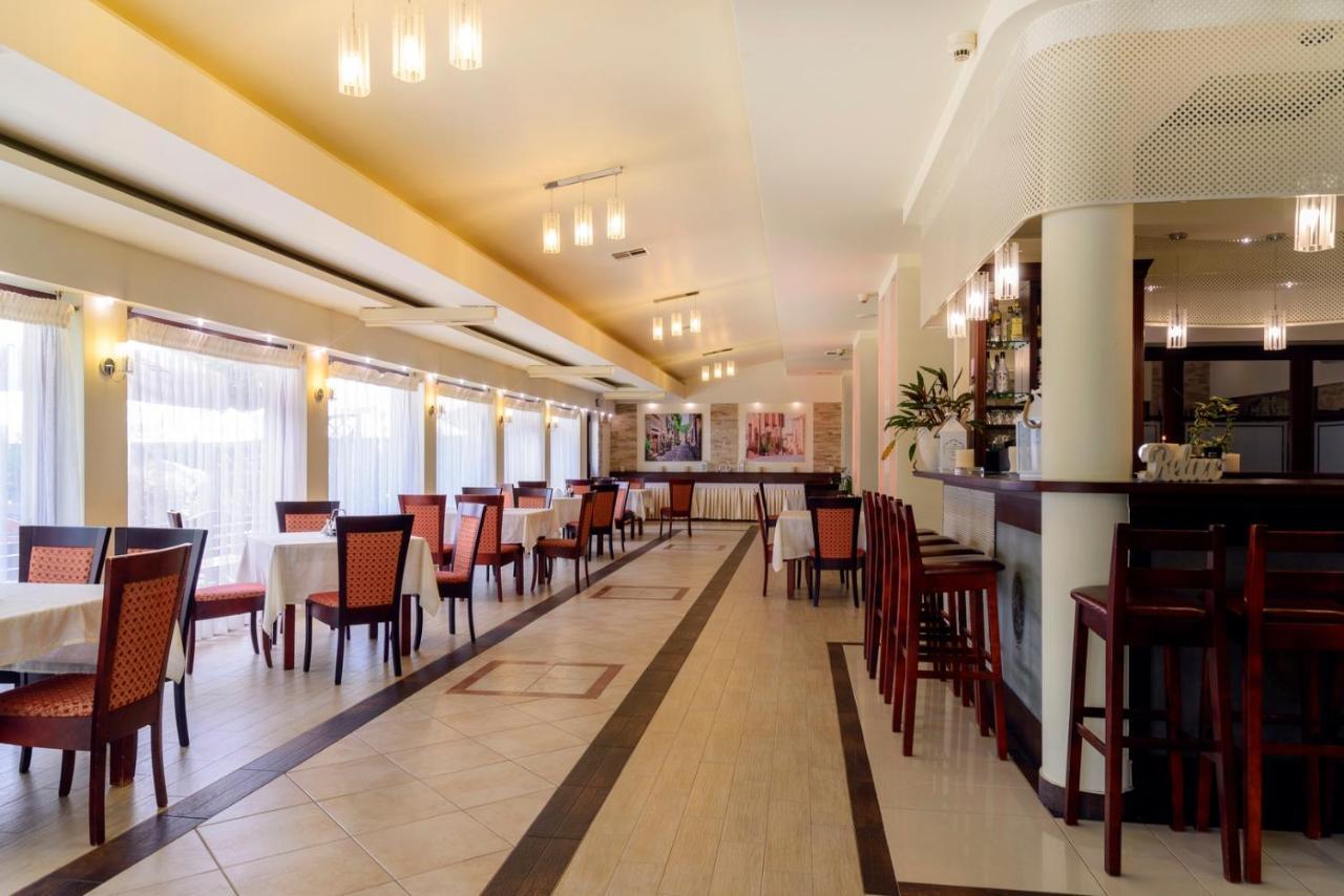 Hotel Relax Kety  Exterior photo